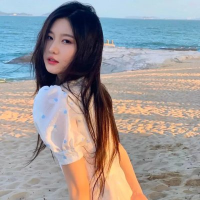 现在和相爱的人在一起吗?